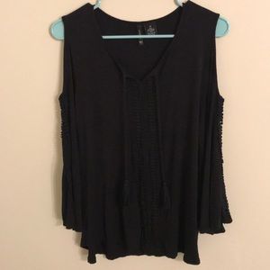 Cold shoulder top